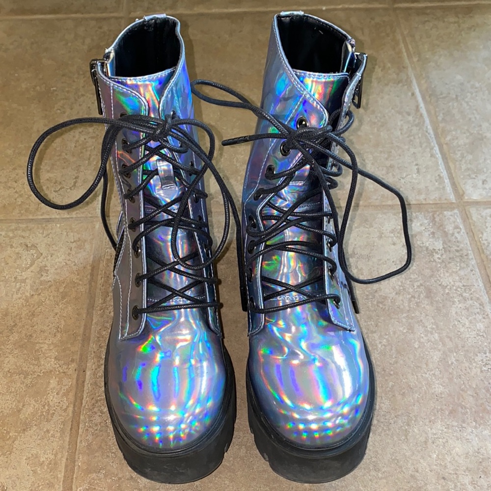 Doll Skill Current Mood Raver Boots size 6